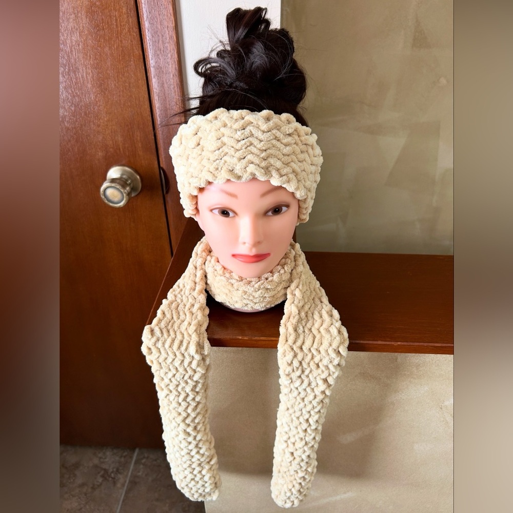 Hand-Knit Headband and Scarf Set